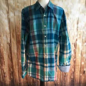 Tommy Hilfiger men’s plaid button shirt